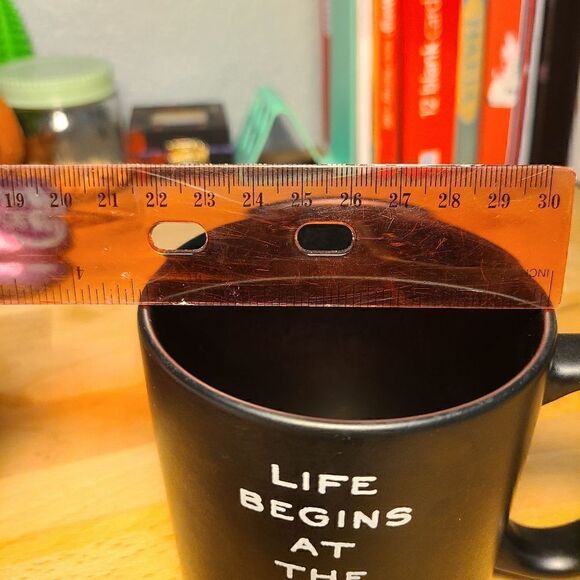 "Life Begins at the end of your comfort zone" mug - Picture 6 of 6
